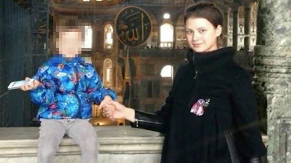 Günah içinde yaşadığını düşünen kadın, üç çocuğunu çırılçıplak soyup ormana attı
