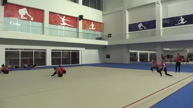 Kadın Ritmik Cimnastik Milli Takımı kampa girdi