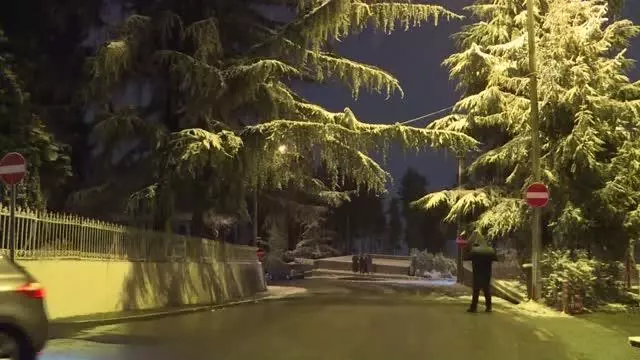 Kar yağışı (2) Kar yağışı (2)