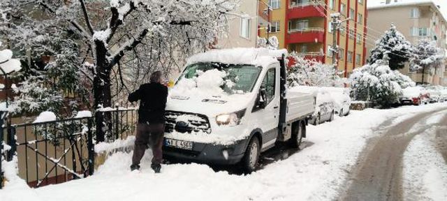 kocaeli de kar yagisi ulasimi olumsuz etkiled 11 13930624 o