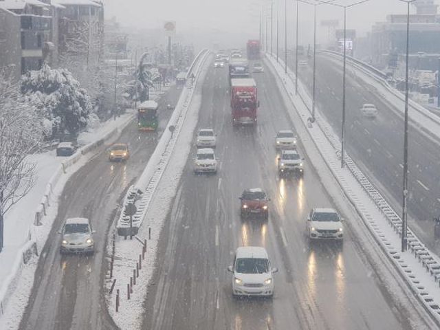 kocaeli de kar yagisi ulasimi olumsuz etkiled 8 13930624 o
