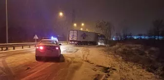 Son dakika... Ordu'da kar etkili oldu; araçlar kaza yaptı