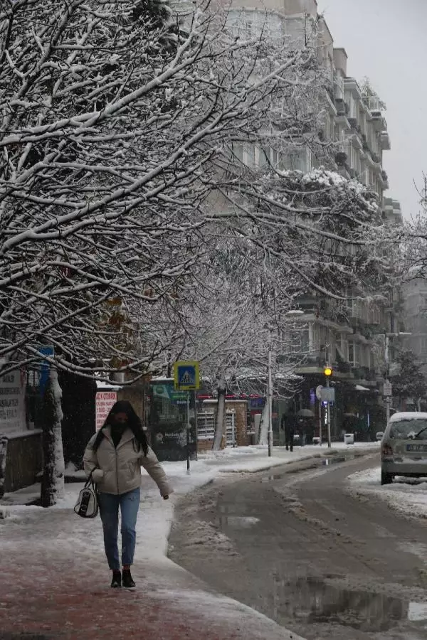 Samsun'da yüz yüze eğitime kar molası Samsun'da yüz yüze eğitime kar molası