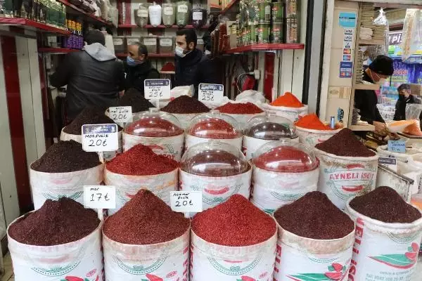 Şanlıurfalı satıcılardan; 'isotta hile' uyarısı Şanlıurfalı satıcılardan; 'isotta hile' uyarısı