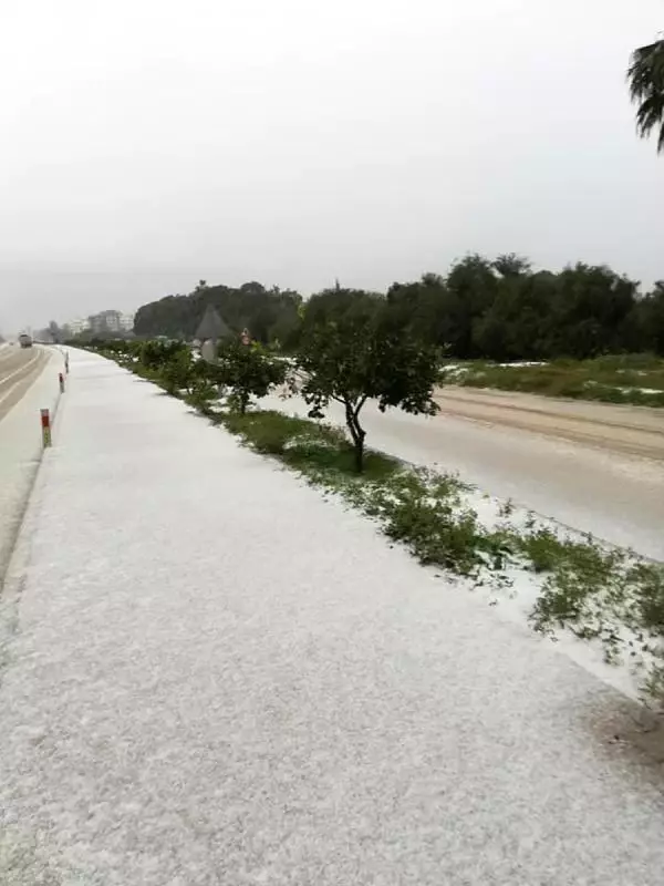Antalya'nın yüksek kesimlerine kar yağdı Antalya'nın yüksek kesimlerine kar yağdı
