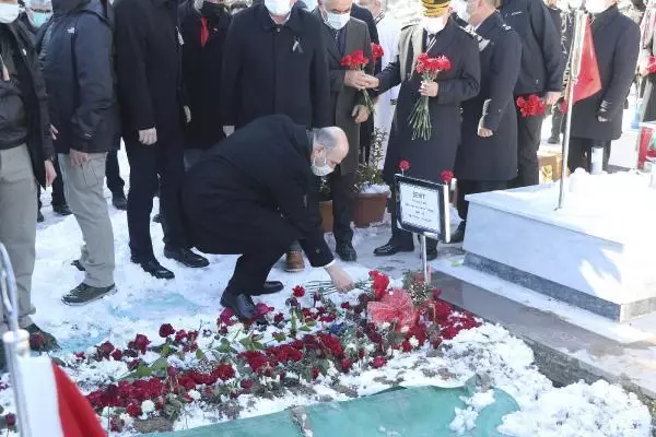 Bakan Soylu: Şehitler tepesi boş kalmıyor Bakan Soylu: Şehitler tepesi boş kalmıyor