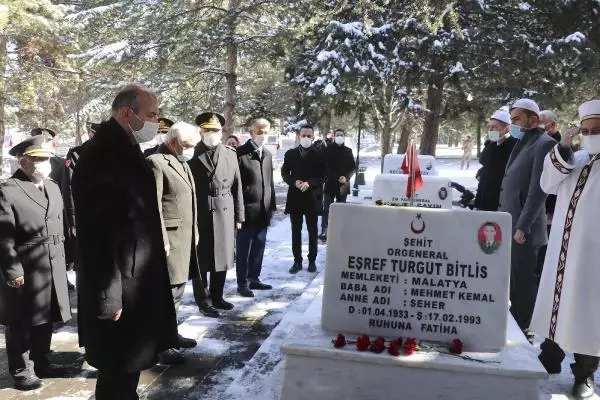 Bakan Soylu: Şehitler tepesi boş kalmıyor Bakan Soylu: Şehitler tepesi boş kalmıyor