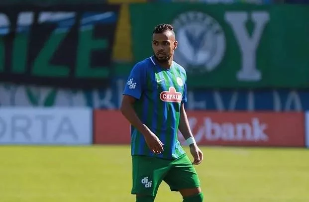 Fernando Andrade was excluded from the squad in Çaykur Rizespor