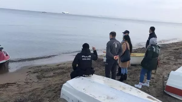 Denizde kaybolan eşini bulana 100 bin TL ödül verecek Denizde kaybolan eşini bulana 100 bin TL ödül verecek