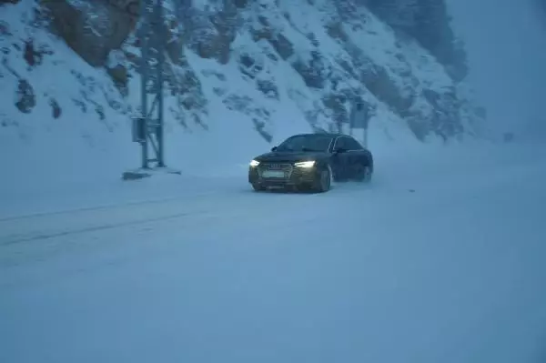 Doğu Karadeniz kara teslim; 1481 köy yolu kapandı, yüz yüze eğitime ara verildi Doğu Karadeniz kara teslim; 1481 köy yolu kapandı, yüz yüze eğitime ara verildi