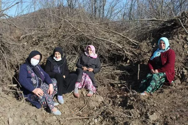 Gürgentepe'de 40 mahallenin görebileceği noktaya dev Türk bayrağı