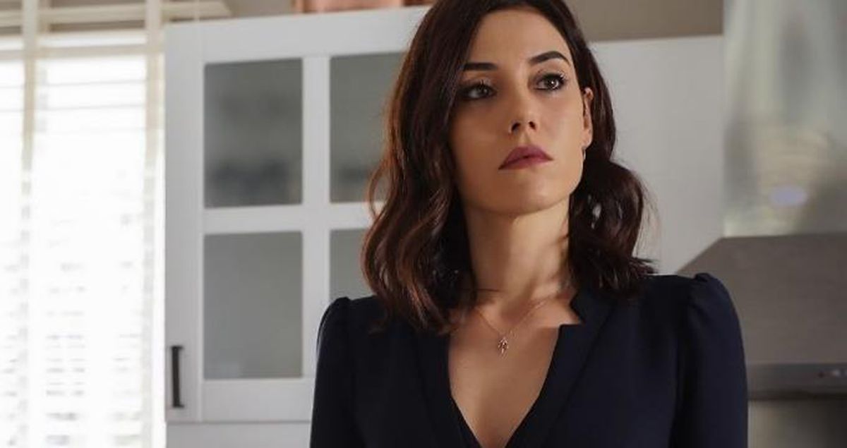 Sadakatsiz 18. bölüm fragmanı izle! Kanal D Sadakatsiz 17. bölüm full izle! Sadakatsiz izle!