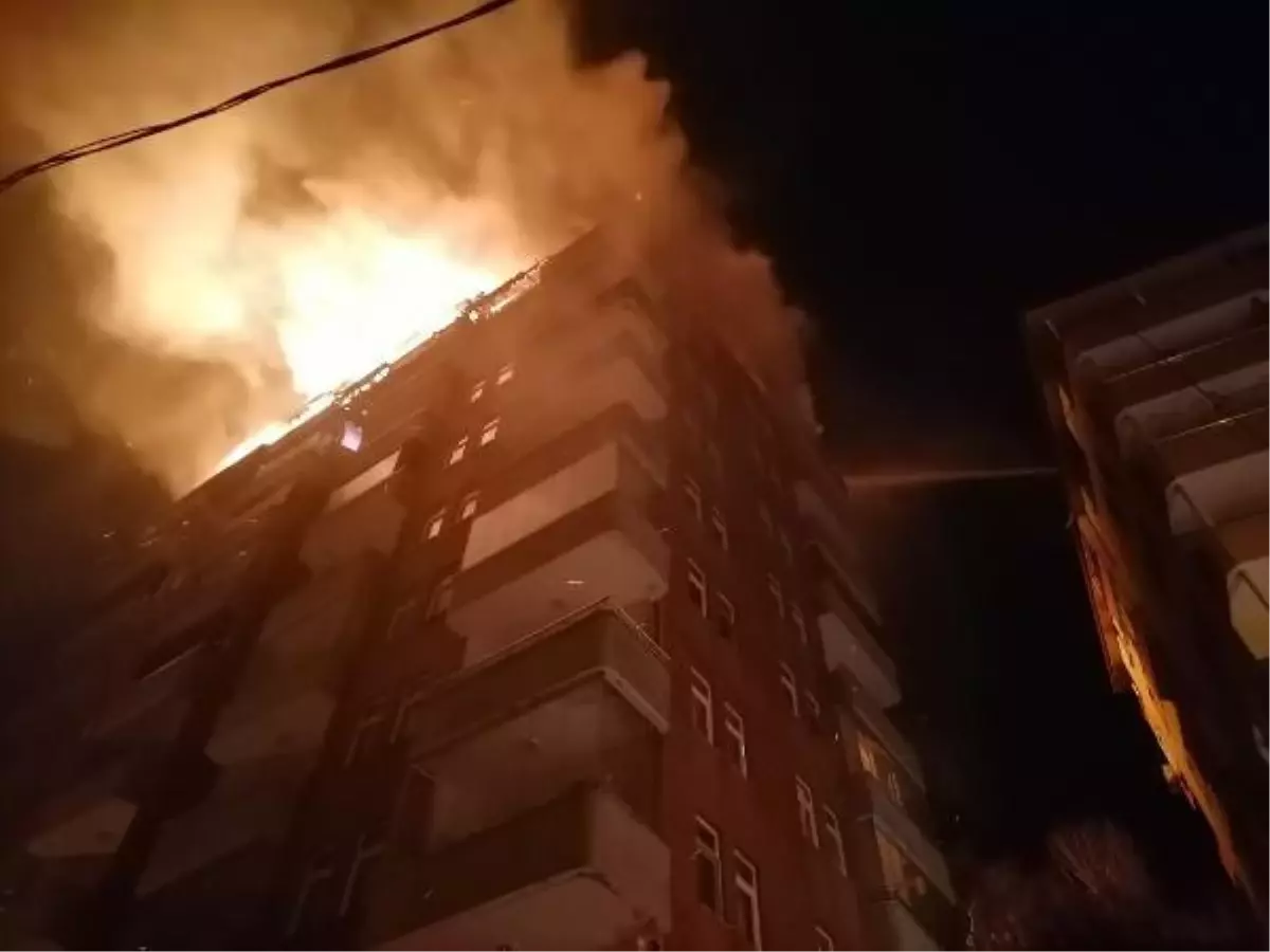 Sürmene'de korkutan yangın