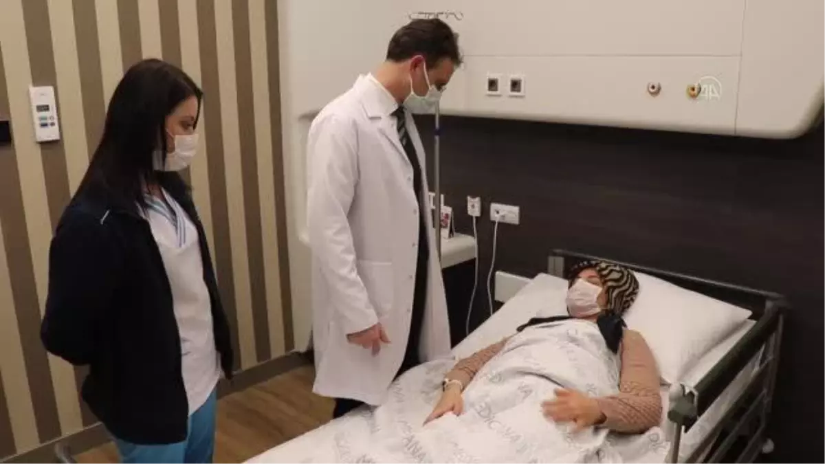 6,5 aylık hamile kadın bel fıtığından kapalı ameliyatla kurtuldu