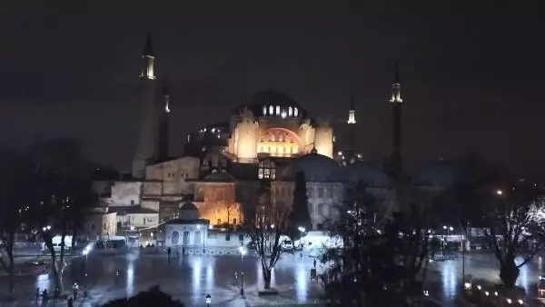 Ayasofya'da ilk Regaip Kandili programı Ayasofya'da ilk Regaip Kandili programı