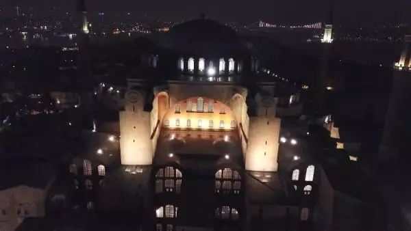 Ayasofya'da ilk Regaip Kandili programı Ayasofya'da ilk Regaip Kandili programı
