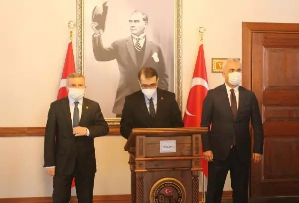 Bakan Dönmez'den, Kastamonu'daki elektrik kesintileriyle ilgili açıklama Bakan Dönmez'den, Kastamonu'daki elektrik kesintileriyle ilgili açıklama