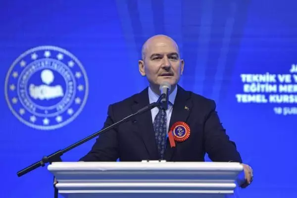 Bakan Soylu: Deprem anında devreye girecek iletişim sistemi geliştiriyoruz (2) Bakan Soylu: Deprem anında devreye girecek iletişim sistemi geliştiriyoruz (2)