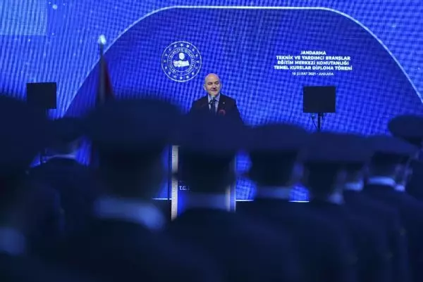 Bakan Soylu: Deprem anında devreye girecek iletişim sistemi geliştiriyoruz (2) Bakan Soylu: Deprem anında devreye girecek iletişim sistemi geliştiriyoruz (2)