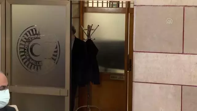 CHP Grup Başkanvekili Özel, AK Parti kongrelerini eleştirdi (3) CHP Grup Başkanvekili Özel, AK Parti kongrelerini eleştirdi (3)