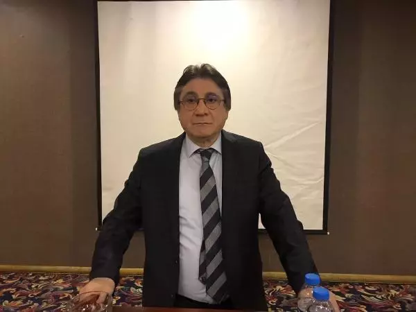 DEVA Partisi Kurucular Kurulu üyesi: Babacan'ın HDP görüşmesi ve anayasa sözleri kabul edilemez DEVA Partisi Kurucular Kurulu üyesi: Babacan'ın HDP görüşmesi ve anayasa sözleri kabul edilemez