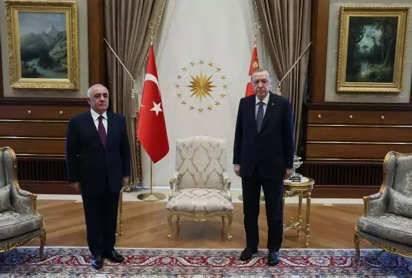 Erdoğan, Azerbaycan Başbakanı Asadov'u kabul etti Erdoğan, Azerbaycan Başbakanı Asadov'u kabul etti