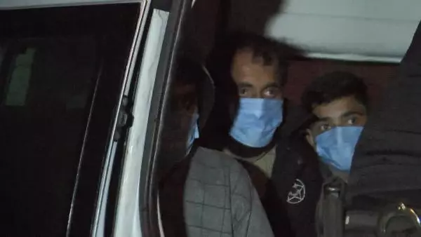 Esenyurt'ta Afgan uyrukluların kağıt toplama kavgasında kan aktı Esenyurt'ta Afgan uyrukluların kağıt toplama kavgasında kan aktı