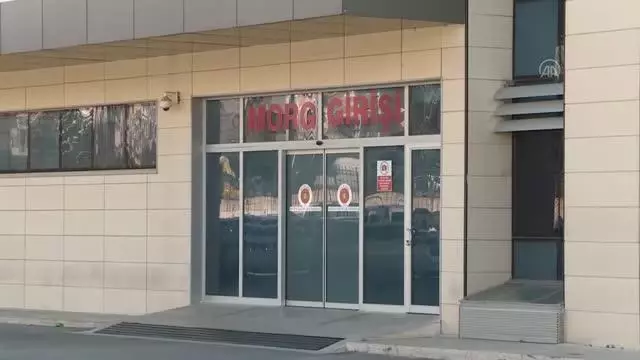 Evlerinde ölü bulunan doktorun diyetisyen eşini silahla öldürdükten sonra intihar ettiği belirlendi Evlerinde ölü bulunan doktorun diyetisyen eşini silahla öldürdükten sonra intihar ettiği belirlendi