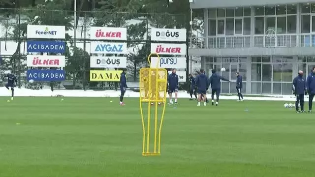 Fenerbahçe'de Göztepe maçı hazırlıkları Fenerbahçe'de Göztepe maçı hazırlıkları