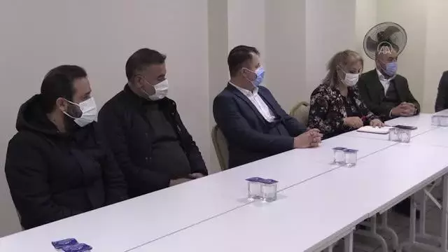 GAZİANTEP - Hak-İş Konfederasyonu Genel Başkan Yardımcısı Yıldız, üyelerle bir araya geldi GAZİANTEP - Hak-İş Konfederasyonu Genel Başkan Yardımcısı Yıldız, üyelerle bir araya geldi