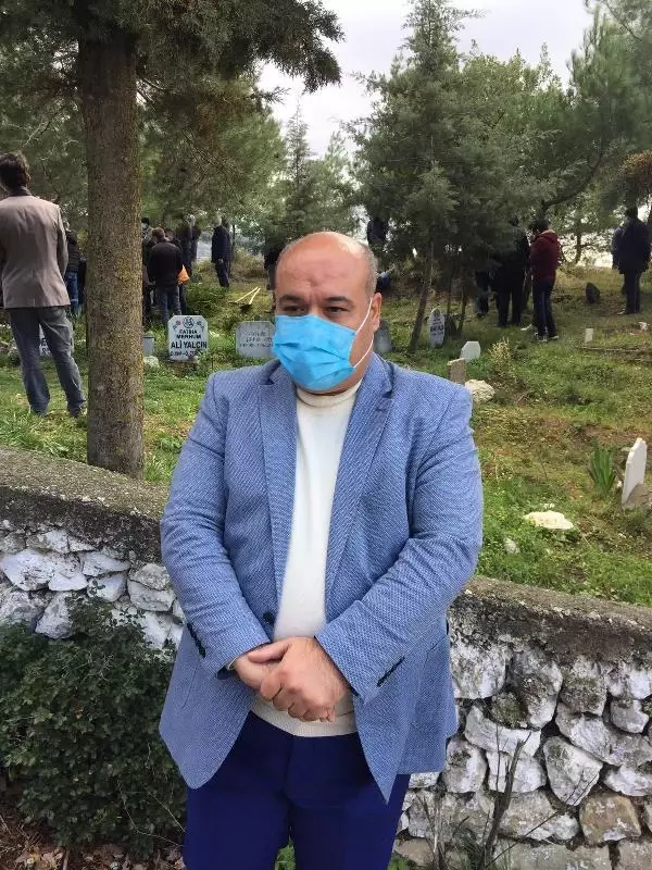 İntihar eden doktor, memleketi Hatay'da son yolcuğuna uğurlandı İntihar eden doktor, memleketi Hatay'da son yolcuğuna uğurlandı