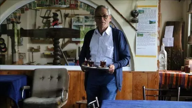 Kahvehaneler (Kıraathaneler) ne zaman açılacak? Kahvehaneler ne zaman açılıyor? Kahvehaneler'in açılması ile ilgili flaş karar Kahvehaneler (Kıraathaneler) ne zaman açılacak? Kahvehaneler ne zaman açılıyor? Kahvehaneler'in açılması ile ilgili flaş karar