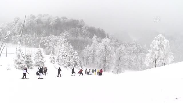 kartepe de kar kalinligi 1 metreye ulasti 4 13936848 o