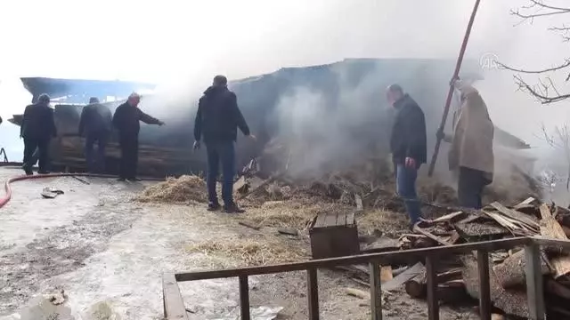 KASTAMONU - Tosya'da ev yangını KASTAMONU - Tosya'da ev yangını