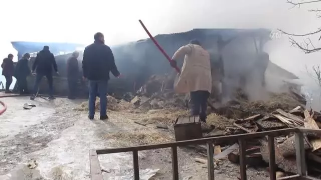 KASTAMONU - Tosya'da ev yangını KASTAMONU - Tosya'da ev yangını