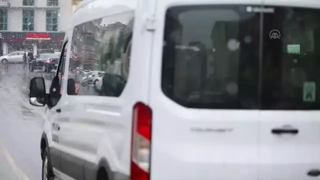 KIRKLARELİ - Kar etkisini sürdürüyor KIRKLARELİ - Kar etkisini sürdürüyor