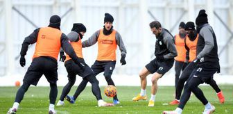 Konyaspor'da kaleci Sehic çalışmalara başladı