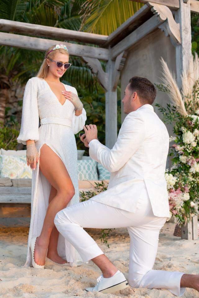 Paris Hilton kimdir? Kaç yaşında, nereli, mesleği nedir? Paris Hilton nişanlandı mı? Kiminle nişanlandı? Paris Hilton kimdir? Kaç yaşında, nereli, mesleği nedir? Paris Hilton nişanlandı mı? Kiminle nişanlandı?