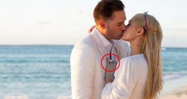 Paris Hilton kimdir? Kaç yaşında, nereli, mesleği nedir? Paris Hilton nişanlandı mı? Kiminle nişanlandı? Paris Hilton kimdir? Kaç yaşında, nereli, mesleği nedir? Paris Hilton nişanlandı mı? Kiminle nişanlandı?