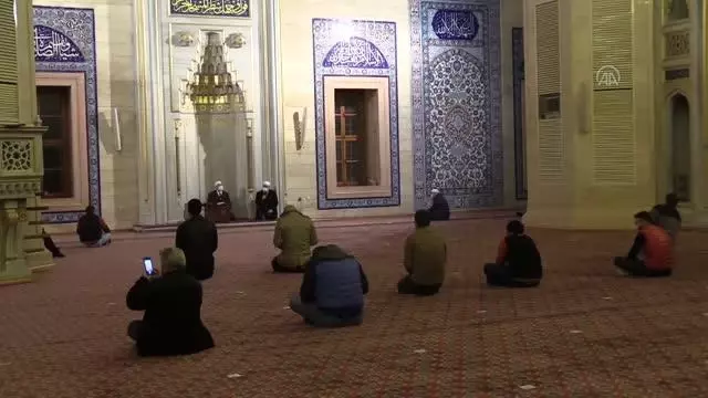Regaip Kandili idrak edildi Regaip Kandili idrak edildi