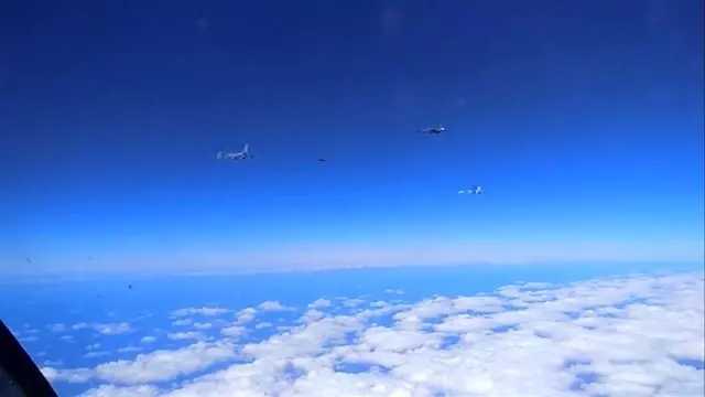Son dakika haber! Rus savaş uçakları Fransız uçaklarını Karadeniz'de engelledi Son dakika haber! Rus savaş uçakları Fransız uçaklarını Karadeniz'de engelledi