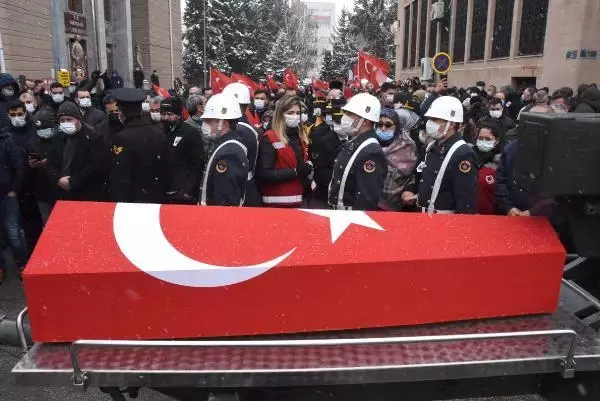 Son dakika haberleri: Şehit annesi Güler: 'Devlet benim hep yanımdaydı' Son dakika haberleri: Şehit annesi Güler: 'Devlet benim hep yanımdaydı'