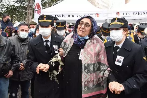 Son dakika haberleri: Şehit annesi Güler: Son dakika haberleri: Şehit annesi Güler: