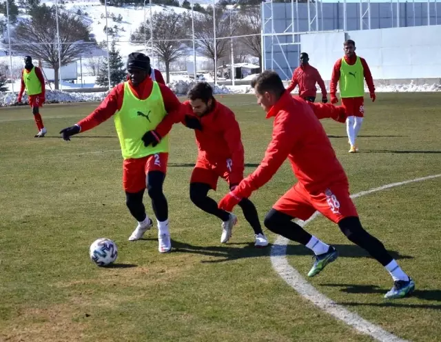 Sivasspor, Kayseri maçına hazırlanıyor Sivasspor, Kayseri maçına hazırlanıyor