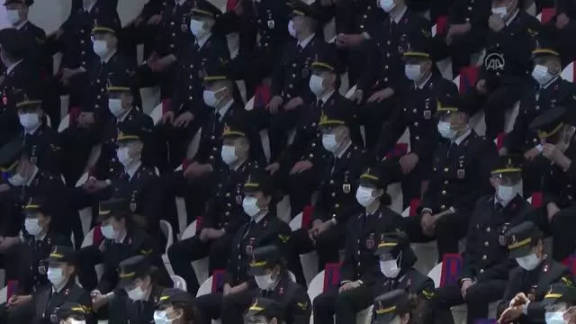 Son dakika! Jandarma Teknik ve Yardımcı Branş Subay ve Astsubay Temel Kursiyerlerin Diploma Töreni Son dakika! Jandarma Teknik ve Yardımcı Branş Subay ve Astsubay Temel Kursiyerlerin Diploma Töreni