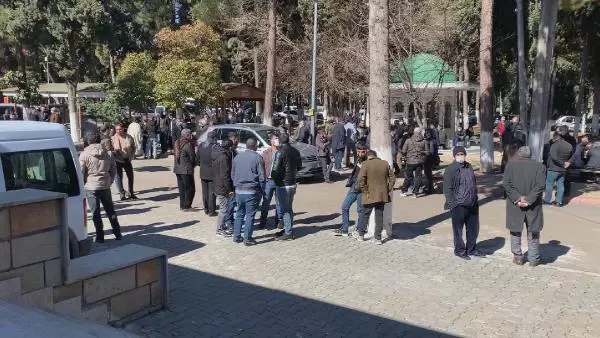 Son dakika haber | Takla atan otomobildeki Burak öldü, babası ağır yaralandı Son dakika haber | Takla atan otomobildeki Burak öldü, babası ağır yaralandı