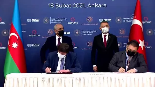 Türkiye-Azerbaycan İş Forumu'nda 11 anlaşma ve mutabakat zaptı imzalandı (1) Türkiye-Azerbaycan İş Forumu'nda 11 anlaşma ve mutabakat zaptı imzalandı (1)