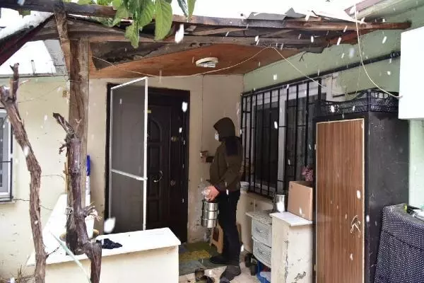 Tuzla'da son 4 günde 8 bin kişilik sıcak yemek dağıtıldı Tuzla'da son 4 günde 8 bin kişilik sıcak yemek dağıtıldı