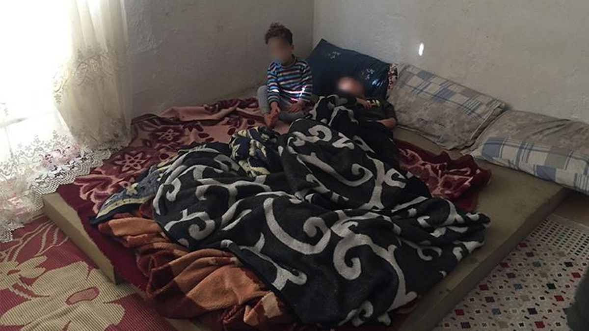 Uyudukları sırada 2 yaşındaki abisinin altında kalan 3 aylık bebek boğularak can verdi