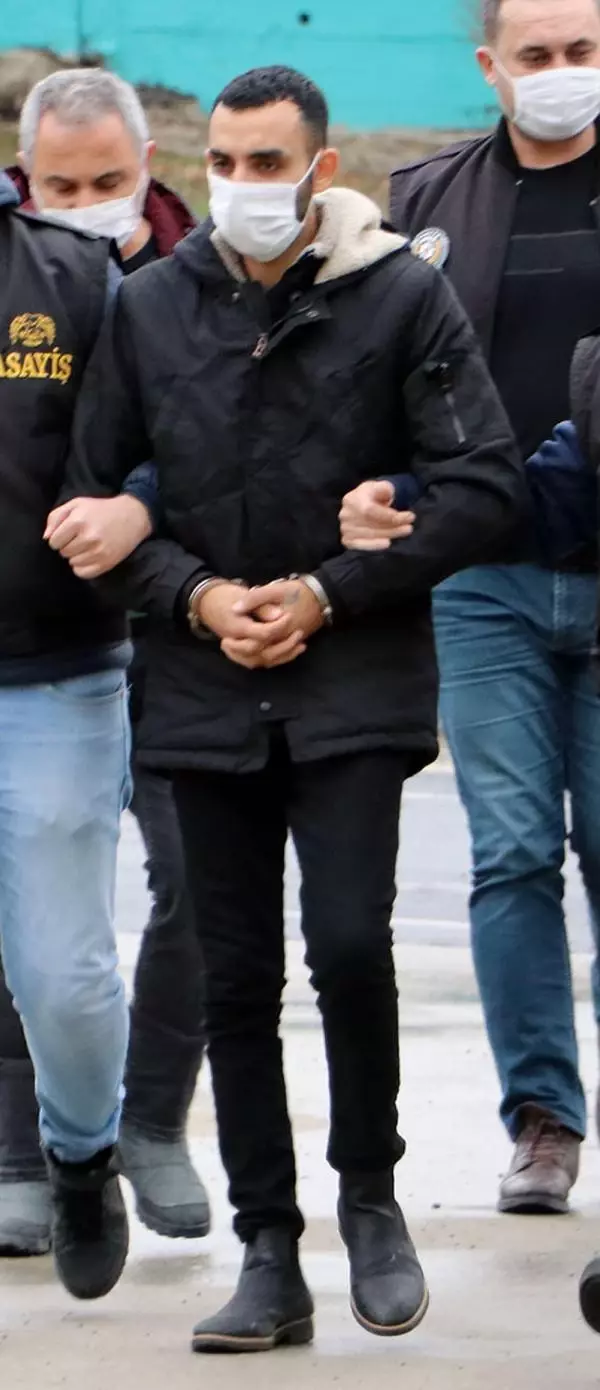 Son dakika haber... Uzman onbaşı, tartıştığı sabıkalı tarafından öldürüldü (2) Son dakika haber... Uzman onbaşı, tartıştığı sabıkalı tarafından öldürüldü (2)